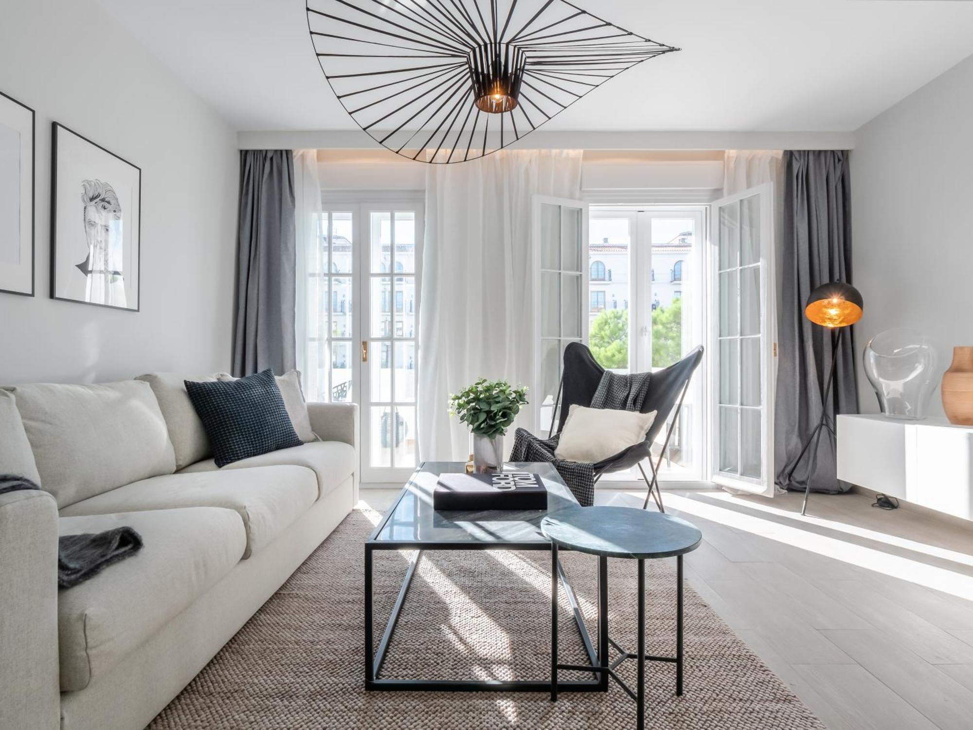 3 Bdrm Stylish Apt W Pool In Puerto Banus Marbella Exterior foto