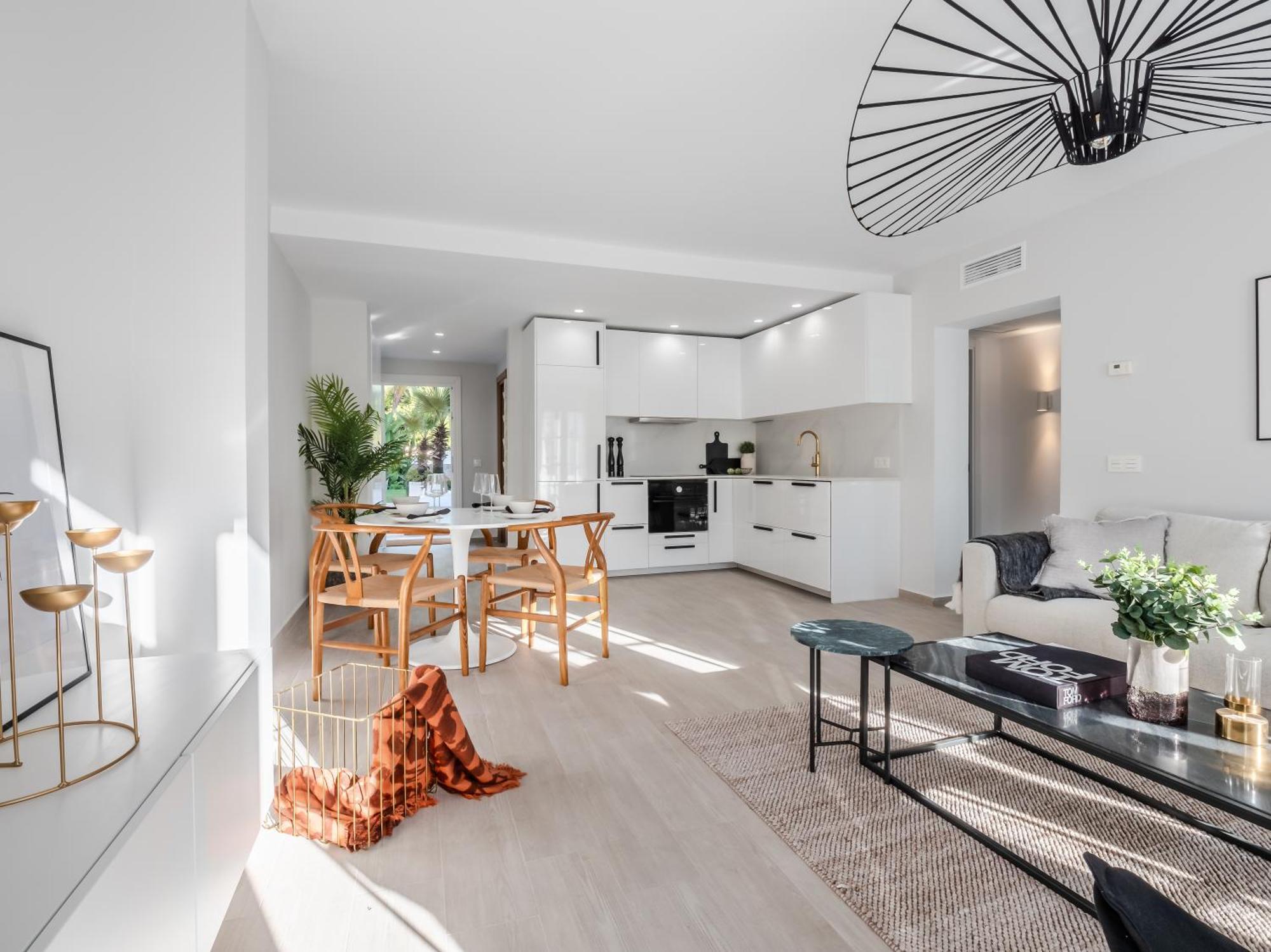3 Bdrm Stylish Apt W Pool In Puerto Banus Marbella Exterior foto